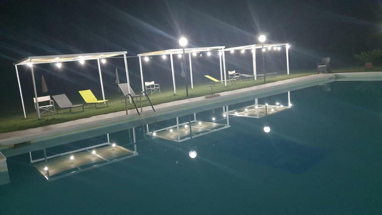 Agriturismo L' Annunziata Lizzano  Εξωτερικό φωτογραφία