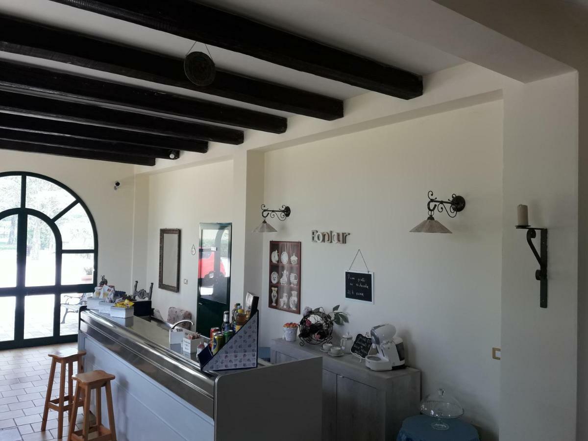 Agriturismo L' Annunziata Lizzano  Εξωτερικό φωτογραφία
