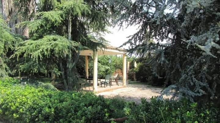 Agriturismo L' Annunziata Lizzano  Εξωτερικό φωτογραφία